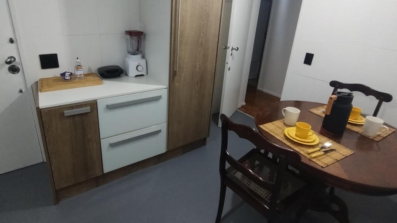 Lindo Apartamento Ao Lado Da Praia De Ipanema! Рио де Жанейро Екстериор снимка